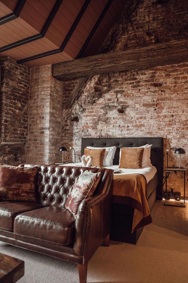 Broederenklooster Hotel ซุทเฟน ภายนอก รูปภาพ