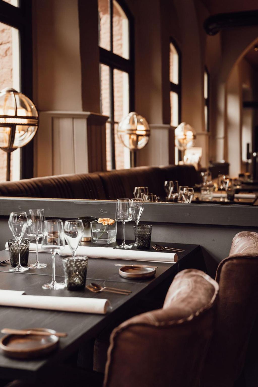 Broederenklooster Hotel ซุทเฟน ภายนอก รูปภาพ
