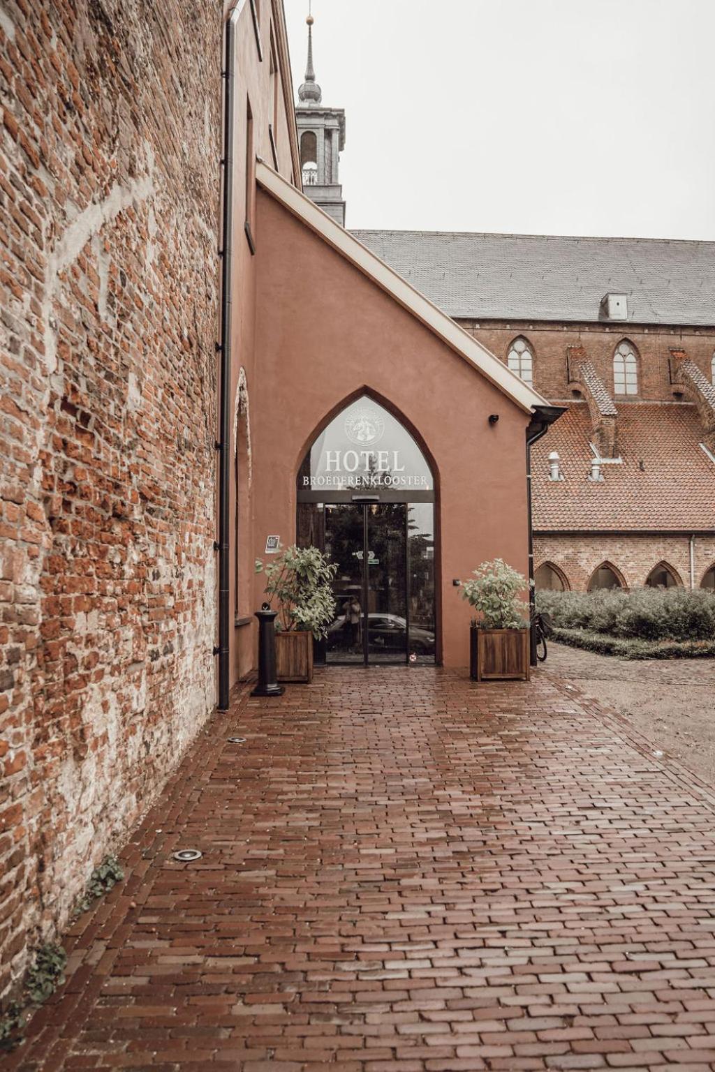 Broederenklooster Hotel ซุทเฟน ภายนอก รูปภาพ