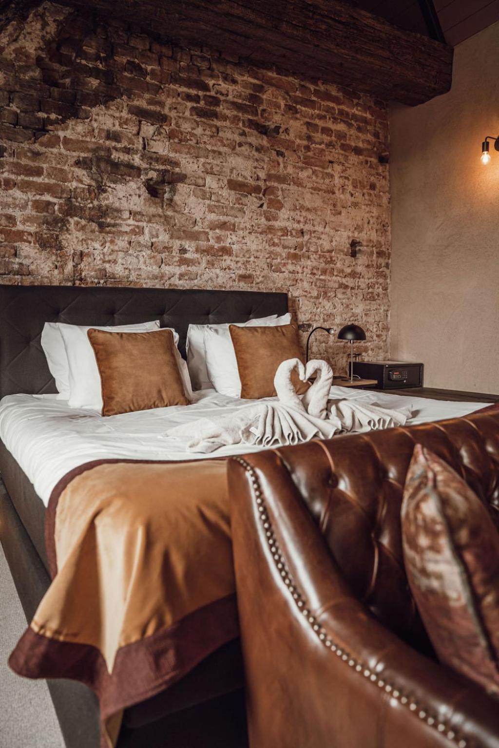 Broederenklooster Hotel ซุทเฟน ภายนอก รูปภาพ