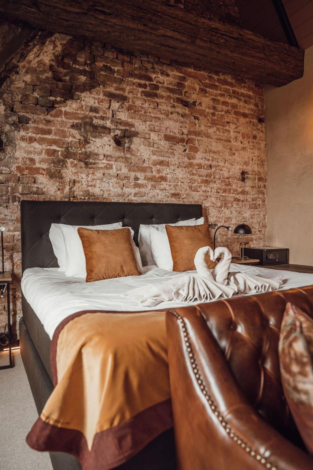 Broederenklooster Hotel ซุทเฟน ภายนอก รูปภาพ